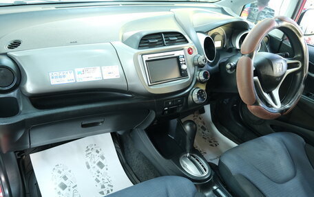 Honda Fit III, 2010 год, 699 000 рублей, 18 фотография