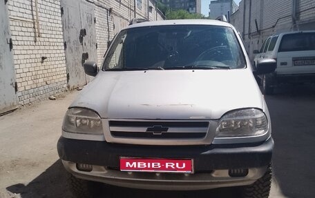 Chevrolet Niva I рестайлинг, 2006 год, 280 000 рублей, 1 фотография