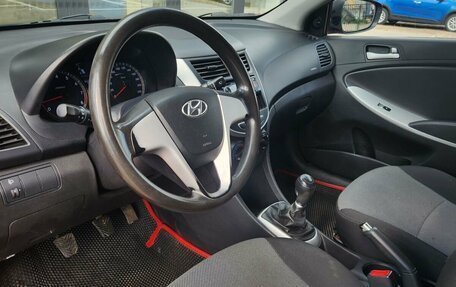 Hyundai Solaris II рестайлинг, 2012 год, 520 000 рублей, 7 фотография