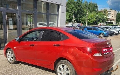 Hyundai Solaris II рестайлинг, 2012 год, 520 000 рублей, 18 фотография
