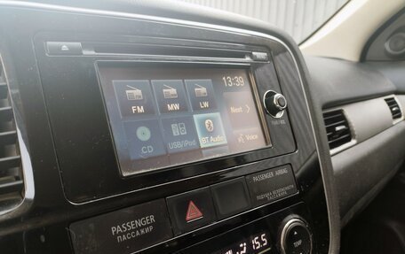 Mitsubishi Outlander III рестайлинг 3, 2014 год, 1 629 000 рублей, 14 фотография
