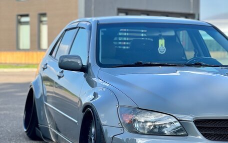 Lexus IS II рестайлинг 2, 1999 год, 2 000 000 рублей, 8 фотография