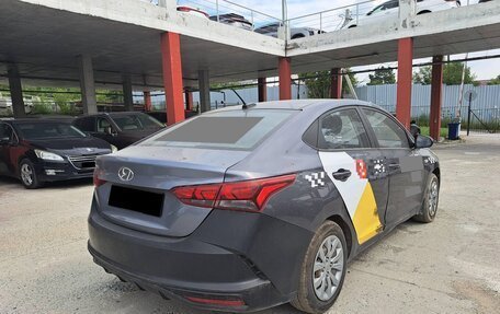 Hyundai Solaris II рестайлинг, 2021 год, 911 000 рублей, 9 фотография