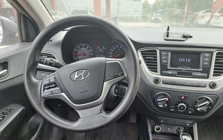 Hyundai Solaris II рестайлинг, 2021 год, 911 000 рублей, 14 фотография