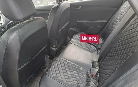 Hyundai Solaris II рестайлинг, 2021 год, 911 000 рублей, 4 фотография