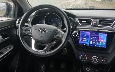 KIA Rio III рестайлинг, 2012 год, 750 000 рублей, 3 фотография
