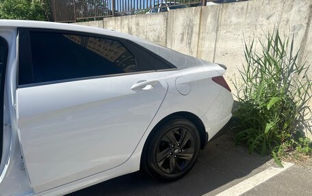 Hyundai Elantra, 2020 год, 1 650 000 рублей, 3 фотография