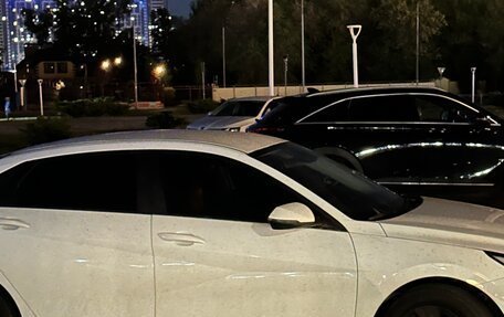 Hyundai Elantra, 2020 год, 1 650 000 рублей, 4 фотография