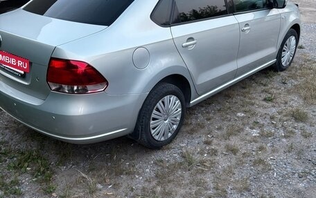 Volkswagen Polo VI (EU Market), 2011 год, 650 000 рублей, 4 фотография