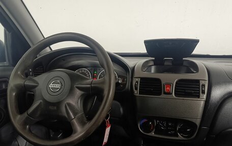 Nissan Almera, 2005 год, 190 000 рублей, 12 фотография