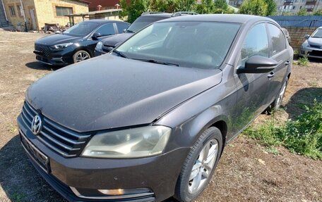 Volkswagen Passat B7, 2011 год, 680 000 рублей, 2 фотография