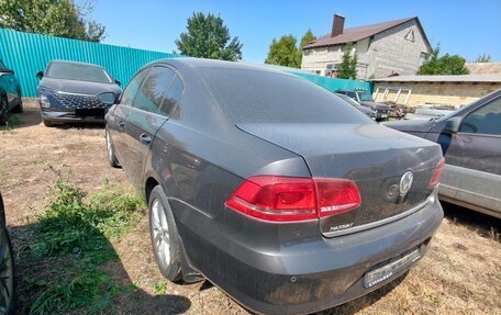 Volkswagen Passat B7, 2011 год, 680 000 рублей, 6 фотография