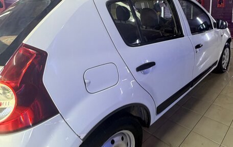 Renault Sandero I, 2012 год, 599 000 рублей, 1 фотография