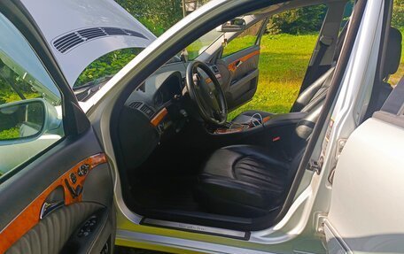 Mercedes-Benz E-Класс, 2006 год, 1 100 000 рублей, 15 фотография