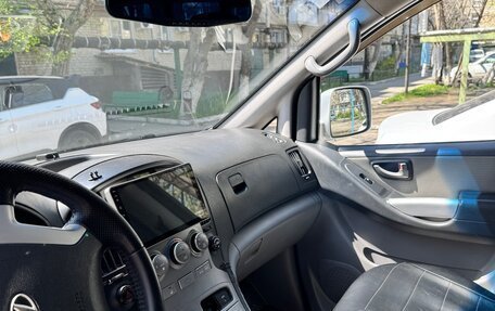 Hyundai Grand Starex Grand Starex I рестайлинг 2, 2008 год, 1 200 000 рублей, 6 фотография