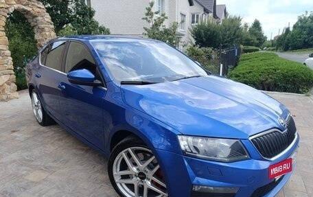 Skoda Octavia RS, 2017 год, 1 600 000 рублей, 2 фотография