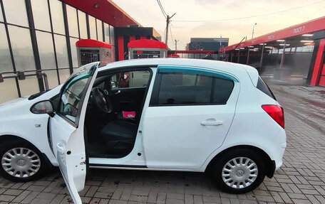 Opel Corsa D, 2014 год, 700 000 рублей, 3 фотография