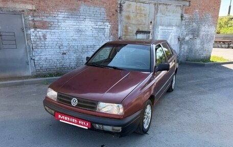 Volkswagen Vento, 1993 год, 149 000 рублей, 4 фотография