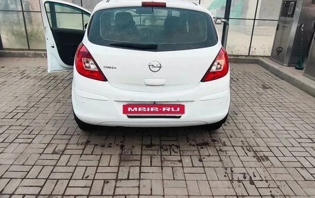 Opel Corsa D, 2014 год, 700 000 рублей, 4 фотография