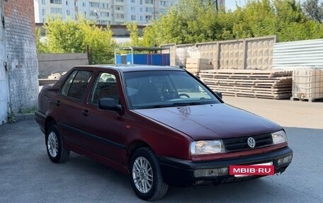 Volkswagen Vento, 1993 год, 149 000 рублей, 3 фотография