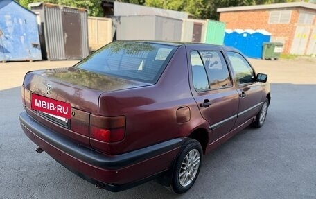 Volkswagen Vento, 1993 год, 149 000 рублей, 8 фотография