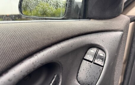 Ford Focus IV, 2004 год, 330 000 рублей, 12 фотография