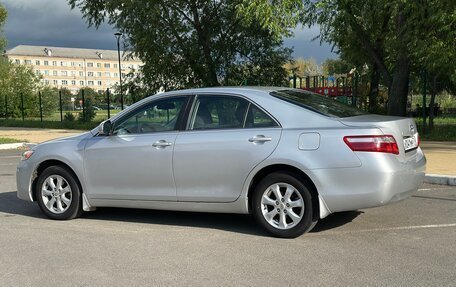 Toyota Camry, 2011 год, 999 000 рублей, 6 фотография