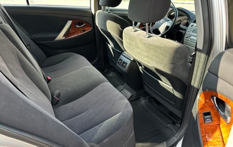 Toyota Camry, 2011 год, 999 000 рублей, 14 фотография