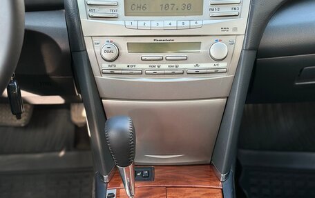 Toyota Camry, 2011 год, 999 000 рублей, 18 фотография