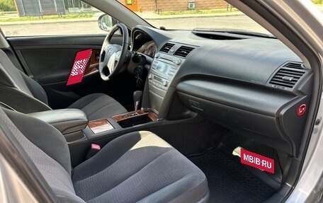 Toyota Camry, 2011 год, 999 000 рублей, 12 фотография