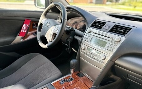 Toyota Camry, 2011 год, 999 000 рублей, 13 фотография