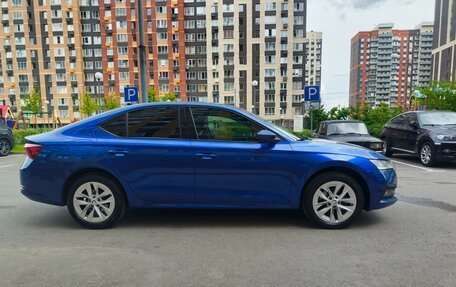 Skoda Octavia IV, 2021 год, 2 750 000 рублей, 2 фотография
