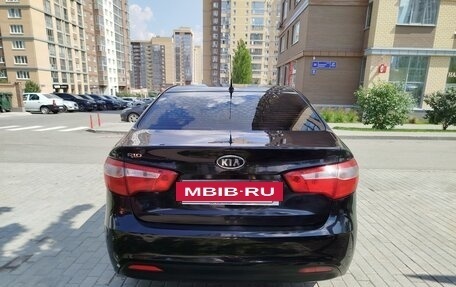 KIA Rio III рестайлинг, 2011 год, 590 000 рублей, 3 фотография