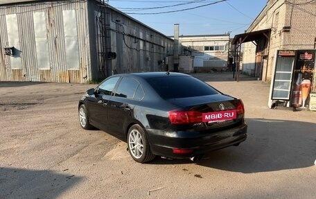 Volkswagen Jetta VI, 2013 год, 790 000 рублей, 3 фотография