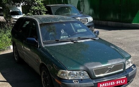Volvo V40 I, 1998 год, 165 000 рублей, 2 фотография