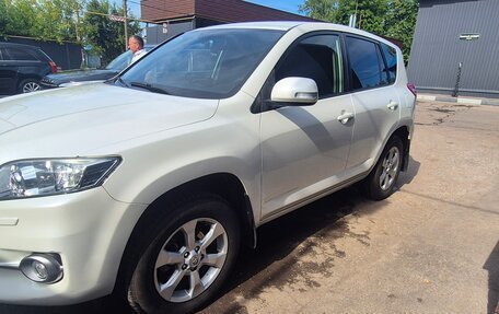 Toyota RAV4, 2011 год, 1 700 000 рублей, 2 фотография
