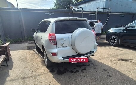 Toyota RAV4, 2011 год, 1 700 000 рублей, 3 фотография