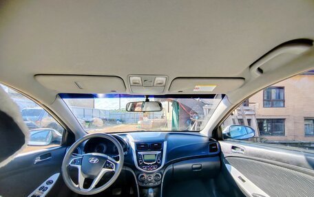 Hyundai Solaris II рестайлинг, 2012 год, 930 000 рублей, 9 фотография