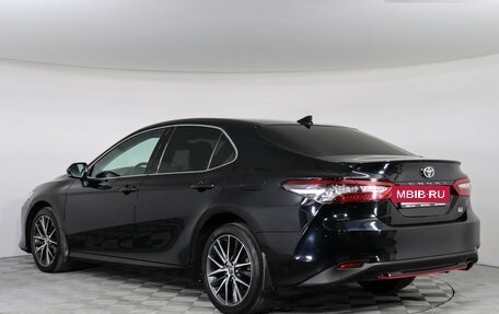 Toyota Camry, 2021 год, 2 947 000 рублей, 8 фотография
