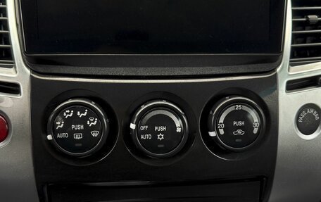 Mitsubishi Pajero Sport II рестайлинг, 2011 год, 1 495 000 рублей, 14 фотография