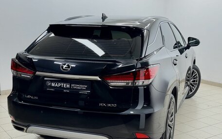Lexus RX IV рестайлинг, 2021 год, 4 800 000 рублей, 9 фотография