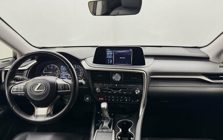 Lexus RX IV рестайлинг, 2021 год, 4 800 000 рублей, 17 фотография