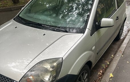 Ford Fiesta, 2006 год, 375 000 рублей, 3 фотография
