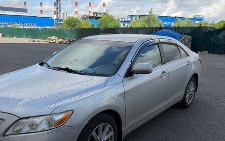 Toyota Camry, 2008 год, 980 000 рублей, 2 фотография