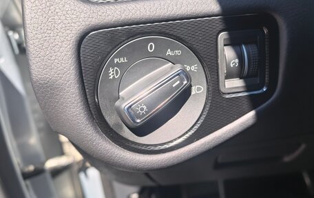 Volkswagen Golf GTI VII, 2017 год, 2 530 000 рублей, 5 фотография
