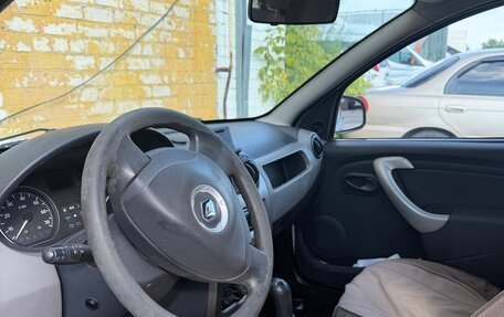 Renault Sandero I, 2012 год, 599 000 рублей, 3 фотография