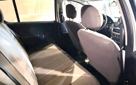 Renault Sandero I, 2012 год, 599 000 рублей, 5 фотография