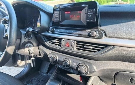 KIA Cerato IV, 2019 год, 1 500 000 рублей, 23 фотография