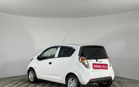 Chevrolet Spark III, 2011 год, 545 000 рублей, 7 фотография