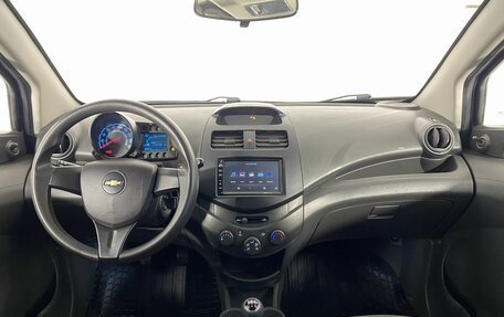Chevrolet Spark III, 2011 год, 545 000 рублей, 16 фотография